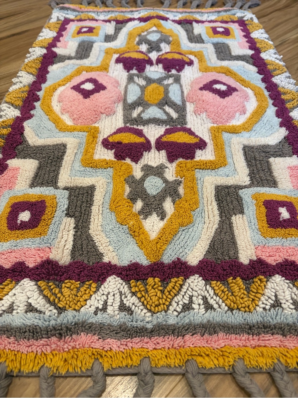 2 Anthropologie Aria Bath Mats - Picture 2 of 10